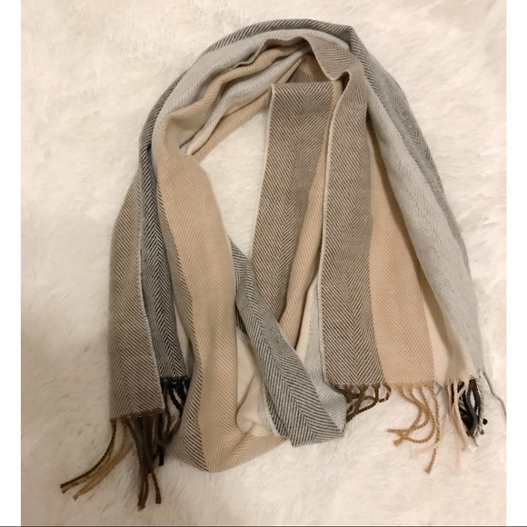Adorable Neutral Colored Scarf - Picture 1 of 2